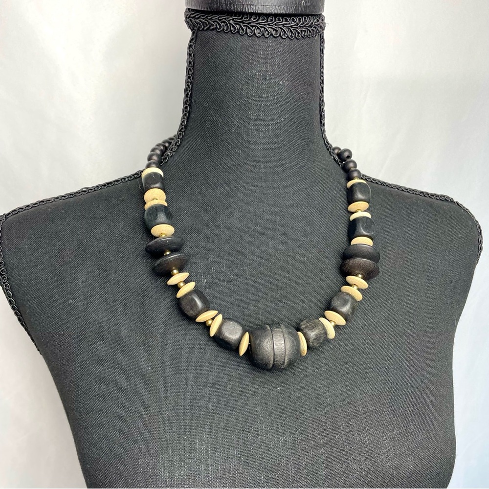 Vintage Chunky Wood Bead Necklace Black & Tan Boho Tribal Statement